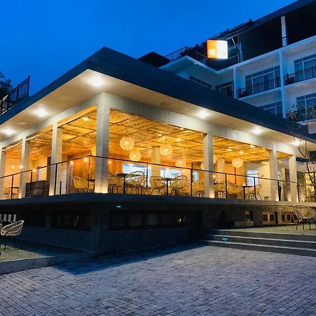 88Th - Ella Hotel Екстериор снимка
