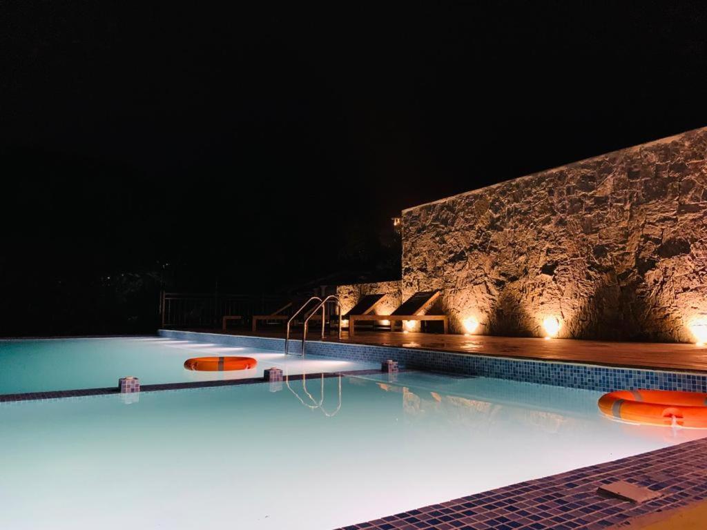 88Th - Ella Hotel Екстериор снимка