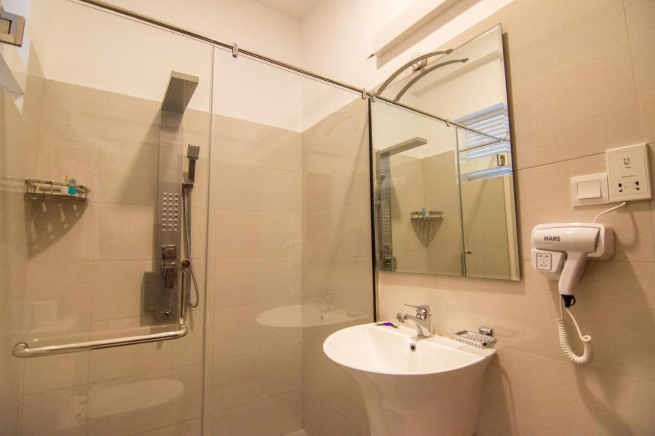 88Th - Ella Hotel Екстериор снимка