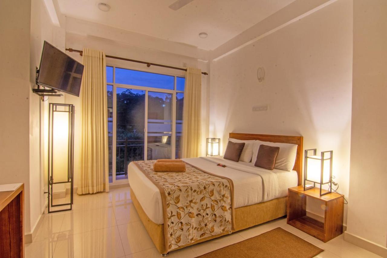 88Th - Ella Hotel Екстериор снимка