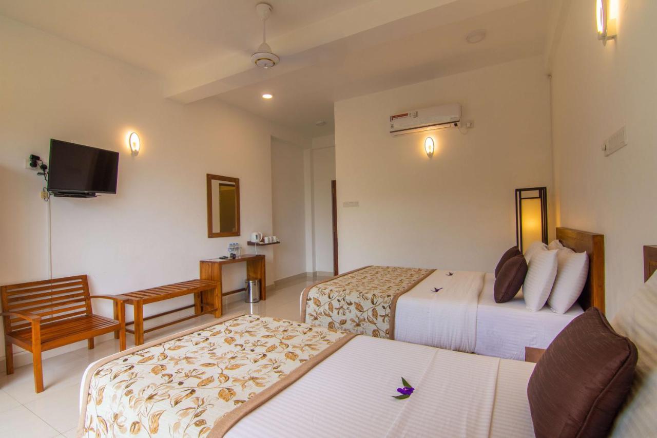 88Th - Ella Hotel Екстериор снимка